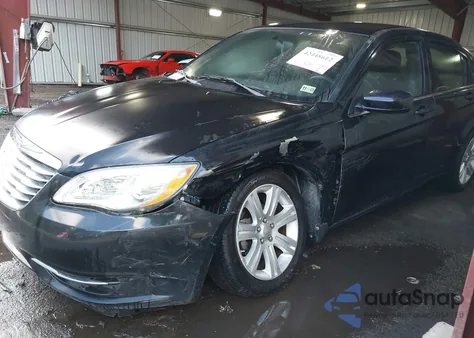 2013 Chrysler 200 Lx from USA, damaged, VIN 1C3CCBAB4DN639916
